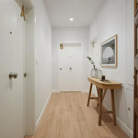 Apartman Mayor 2 By Feelfree *